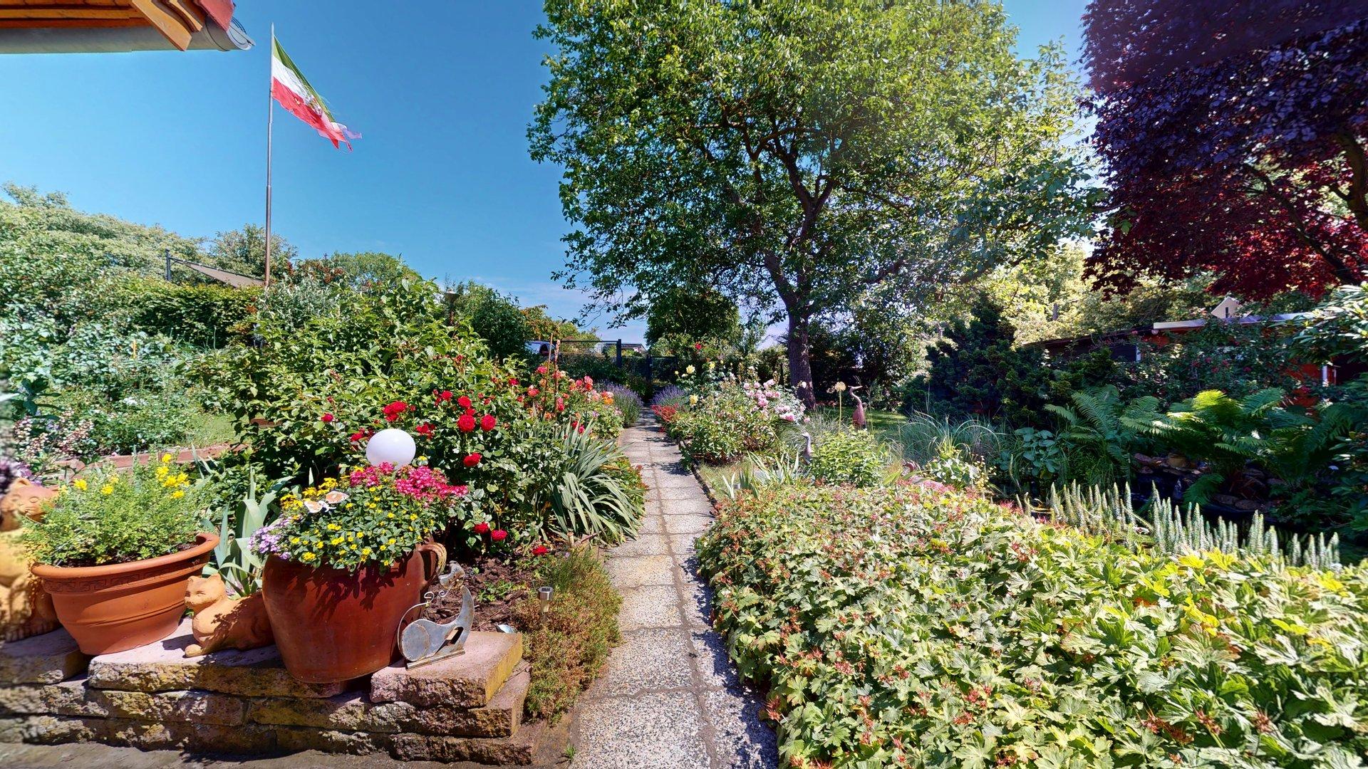 Garten vorne