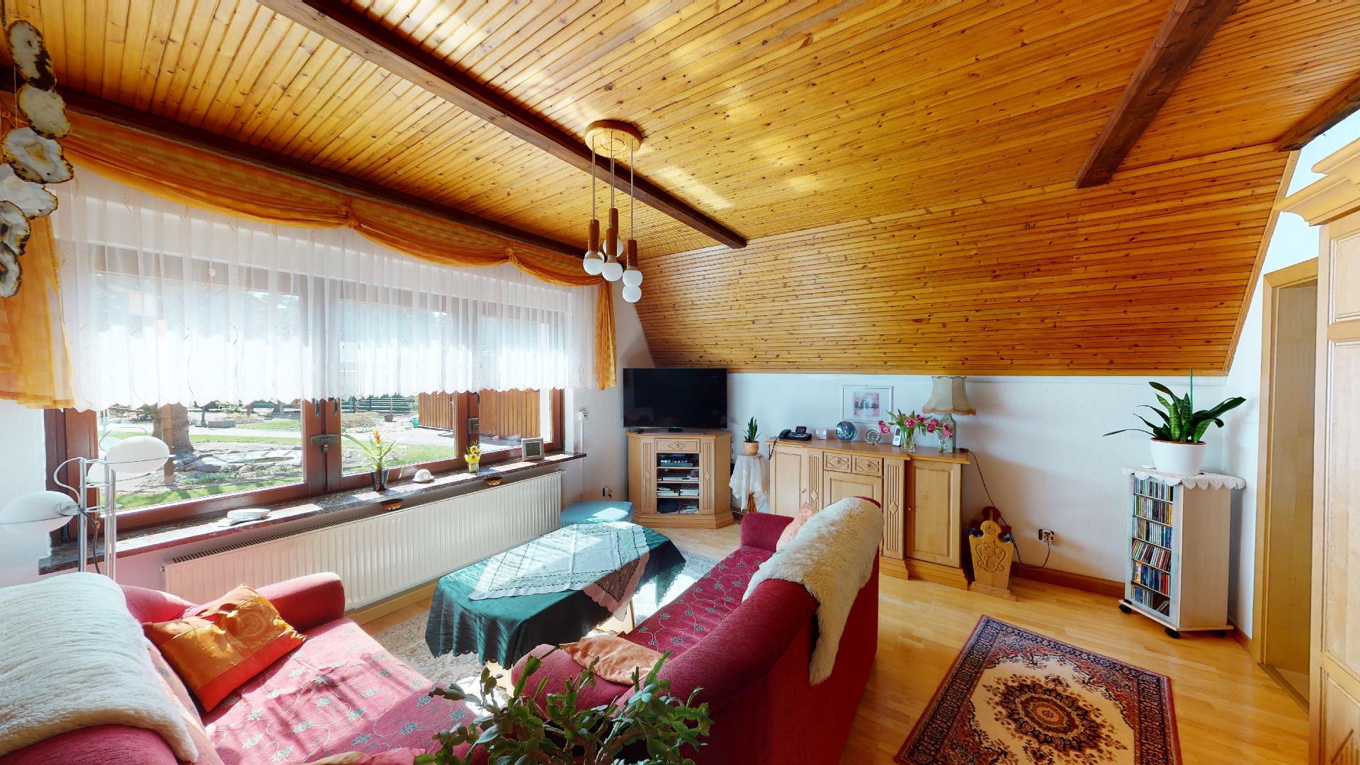 Wohnzimmer vorne