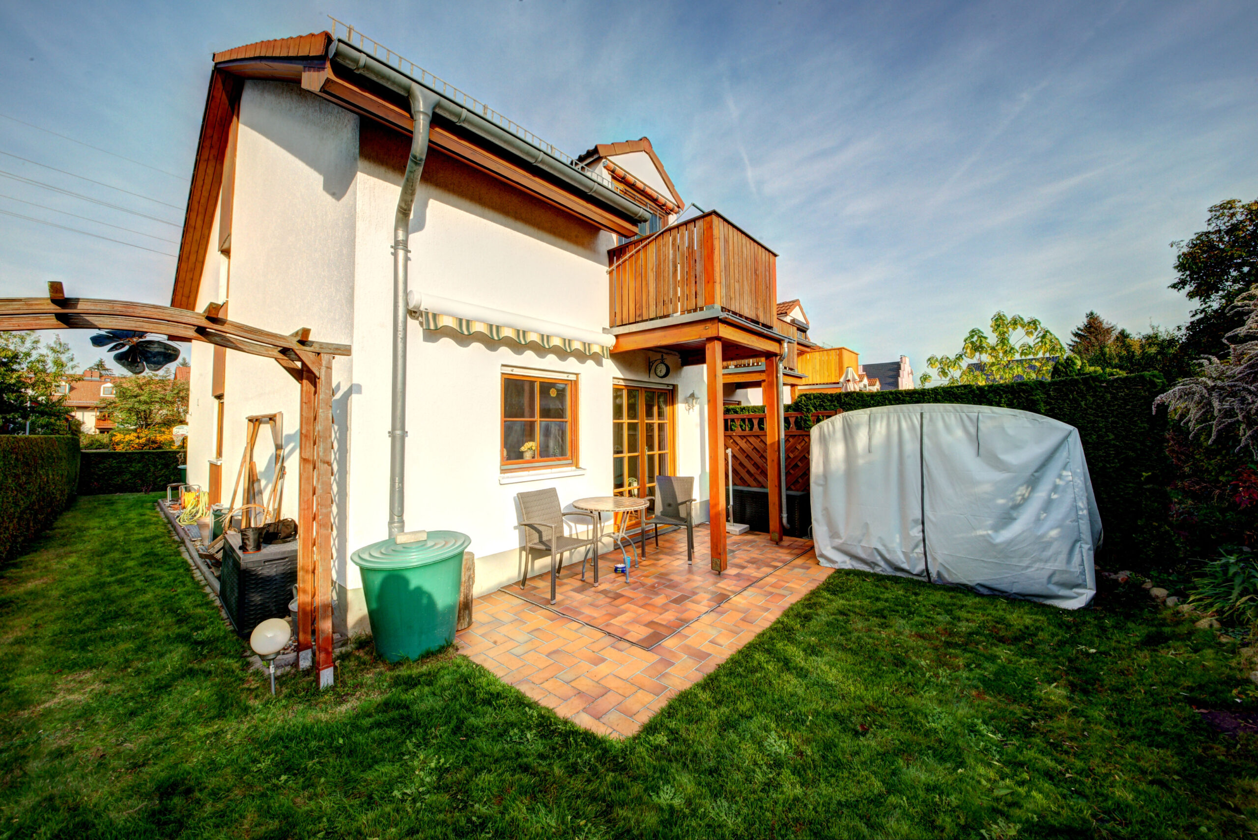Haus hinten links.jpg