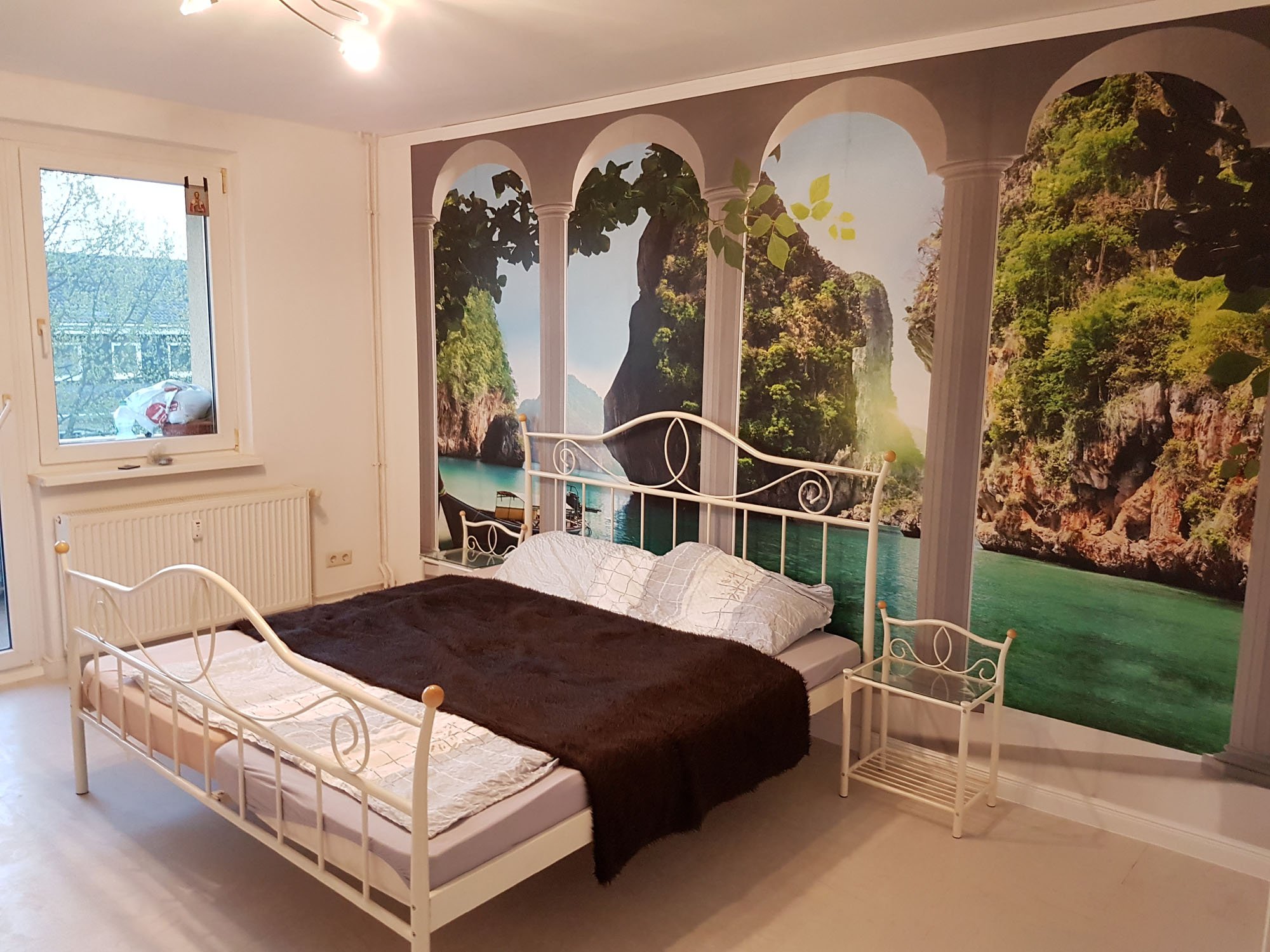 Schlafzimmer mit Balkon