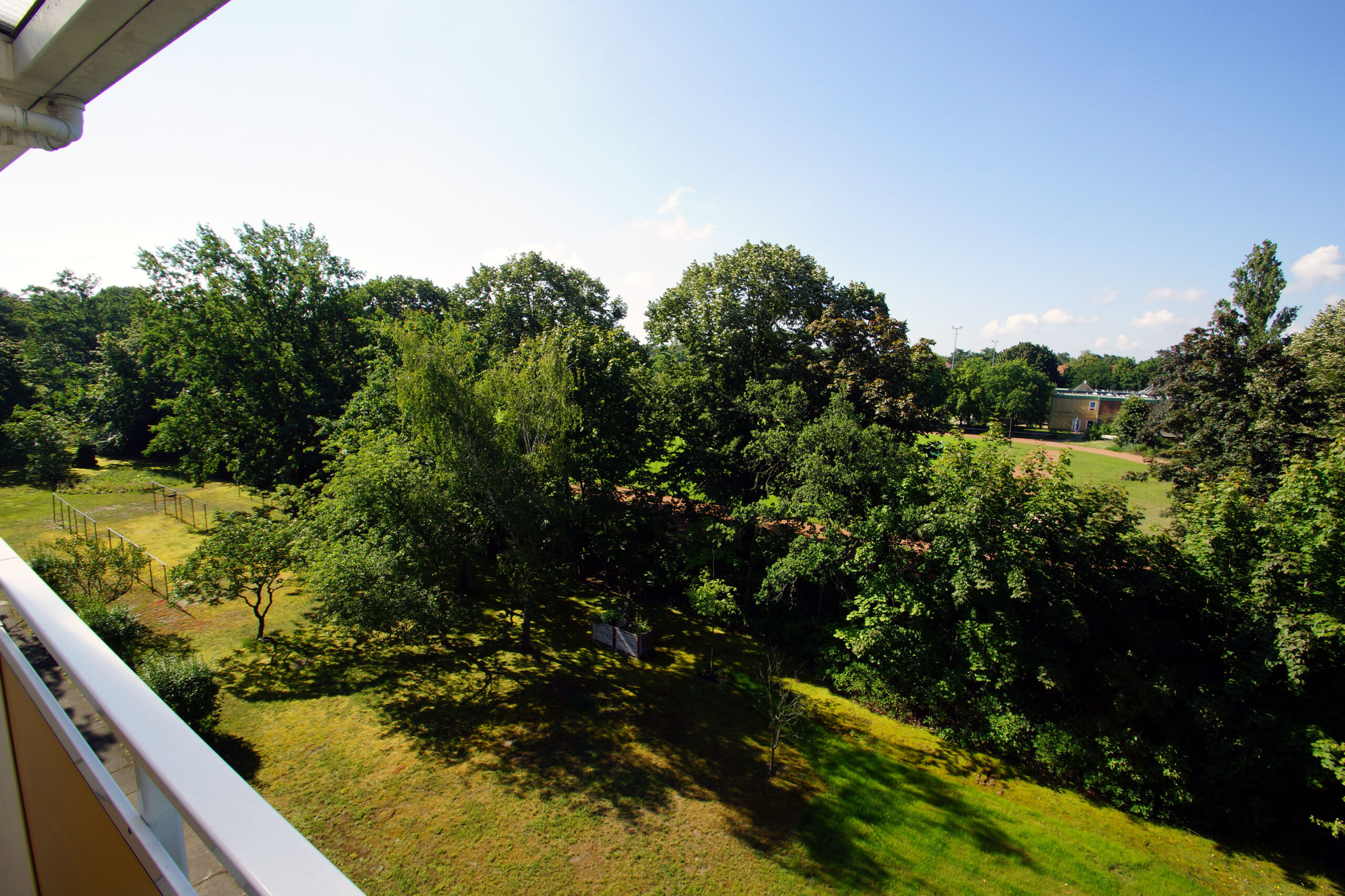 Balkon Blick links komplett